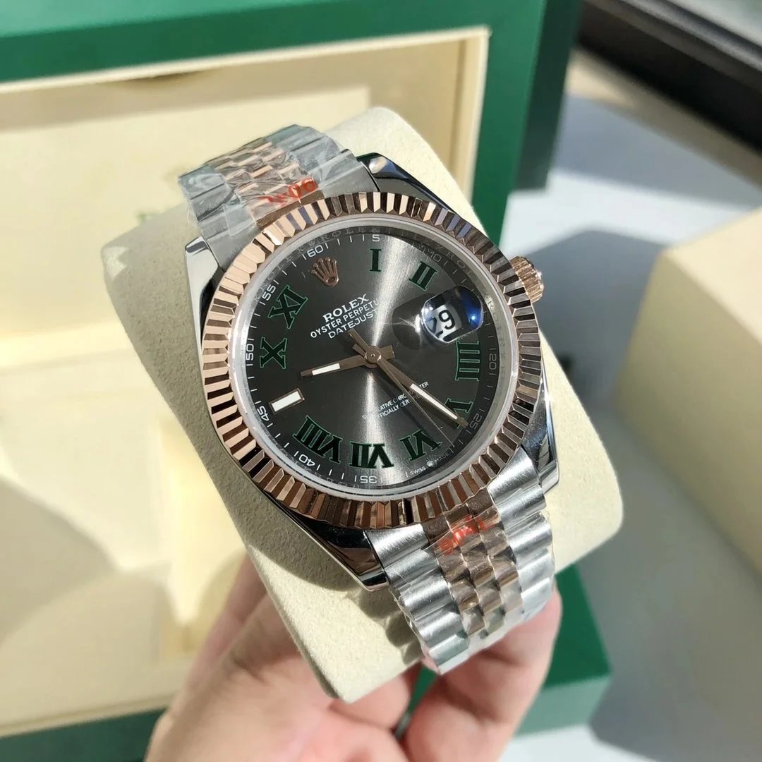 Two-Tone Rose Gold Green Roman Dial · 5-Link Steel Band