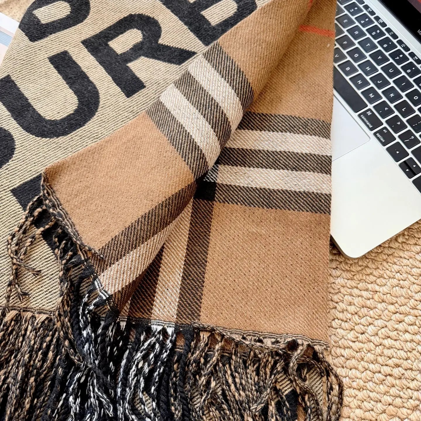 Burberry Logo Print Shawl Scarf Black Beige Scarves - 16