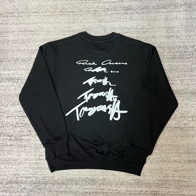 Maison Margiela Hoodies & Sweatshirts Graphic Logo Crewneck Sweatshirt product detail image 25