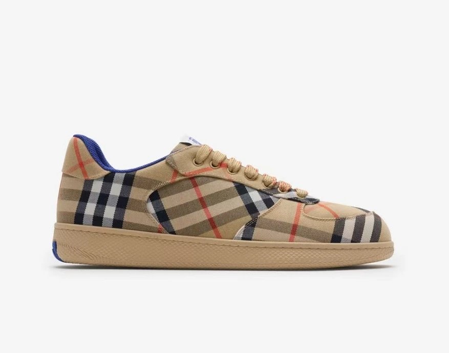 Burberry Shoes