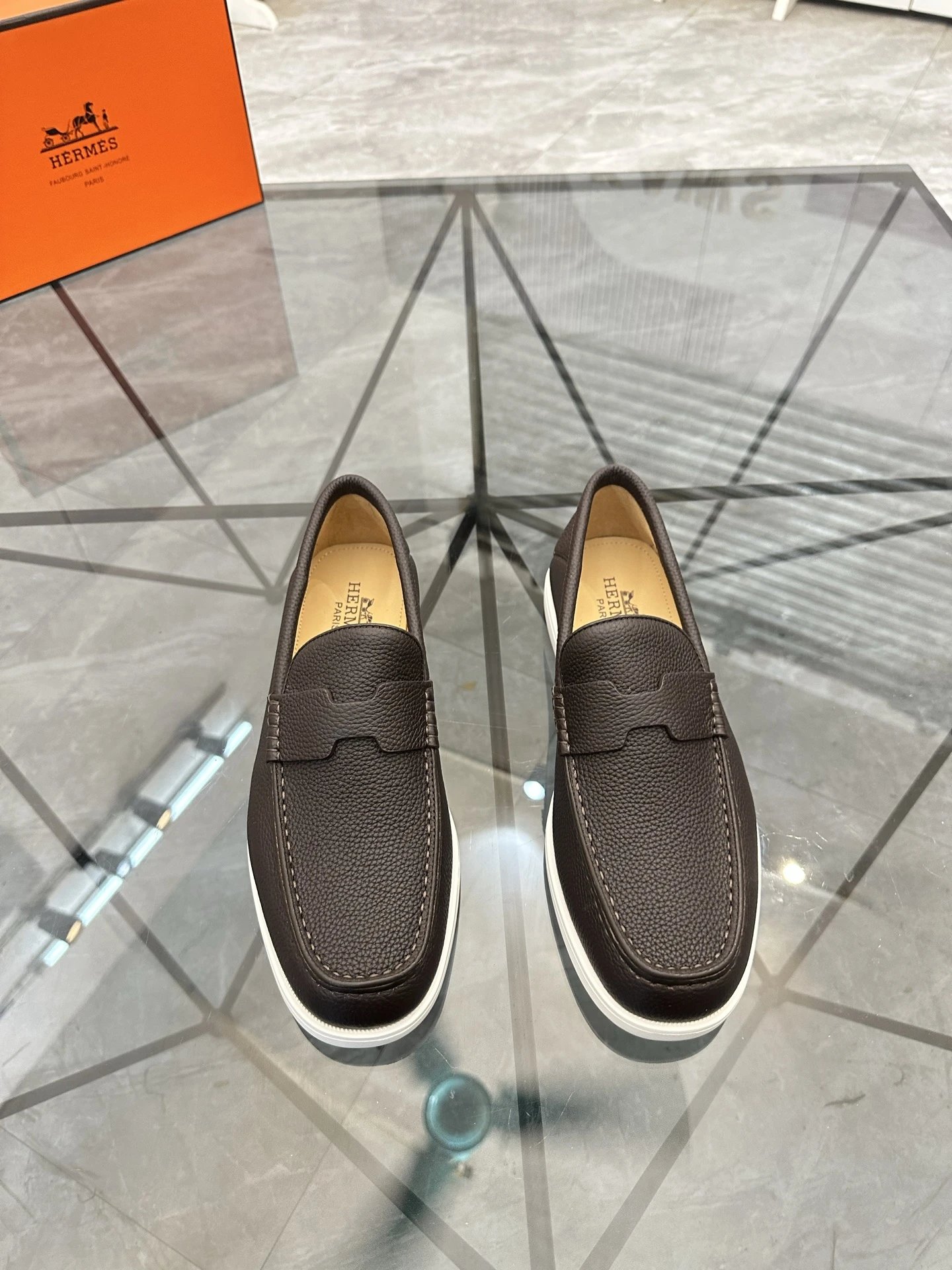 Hermes Loafers 6+ colorways [Premium Quality] foto 5