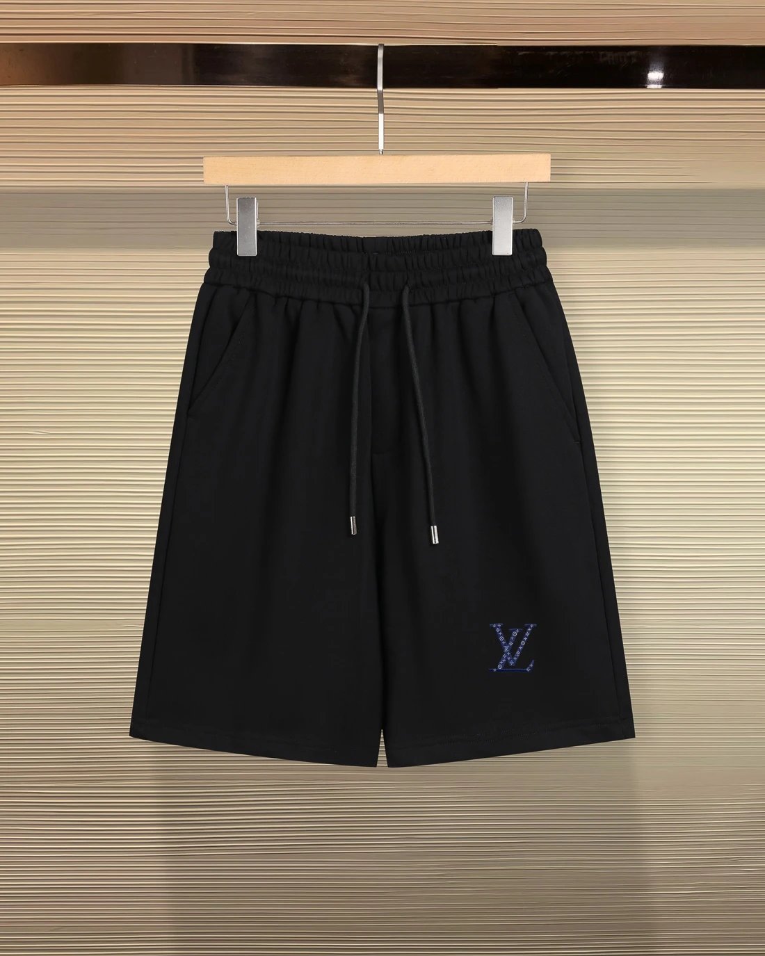 Louis Vuitton Shorts Drawstring Logo — 5