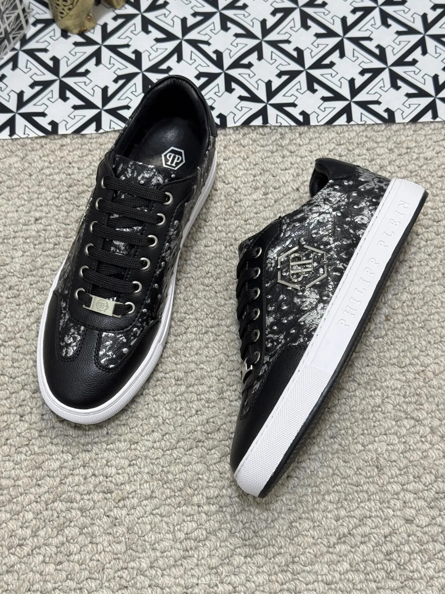 Philipp Plein Holographic Side Panel White Sneakers - 6