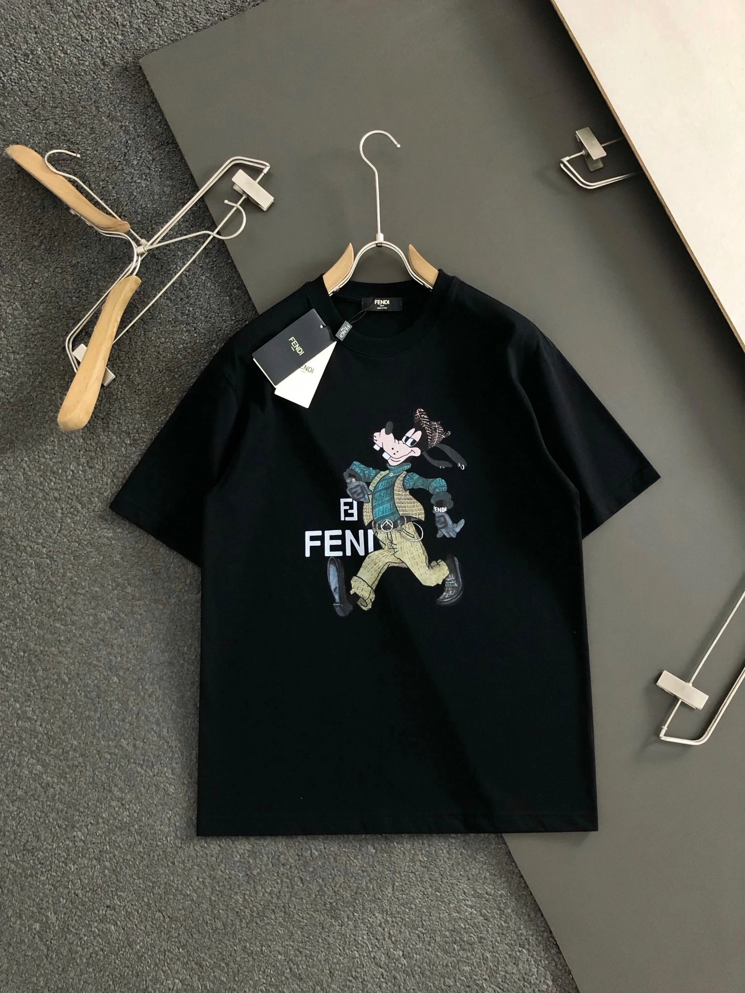 Fendi Bear in Bag Print White T-Shirt - 12