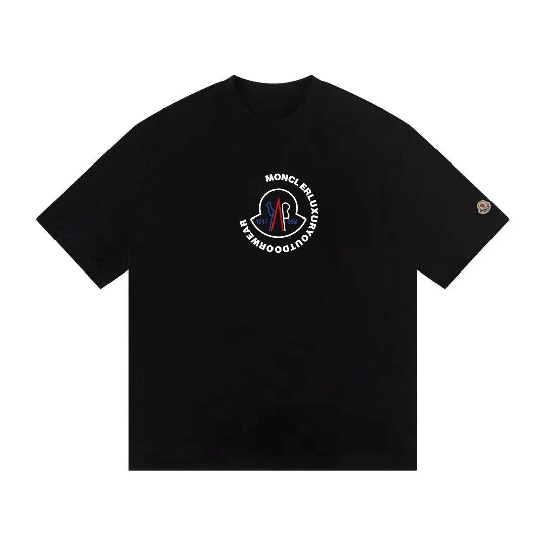 Moncler Luxury Outdoorwear Circle Logo Tee Black
