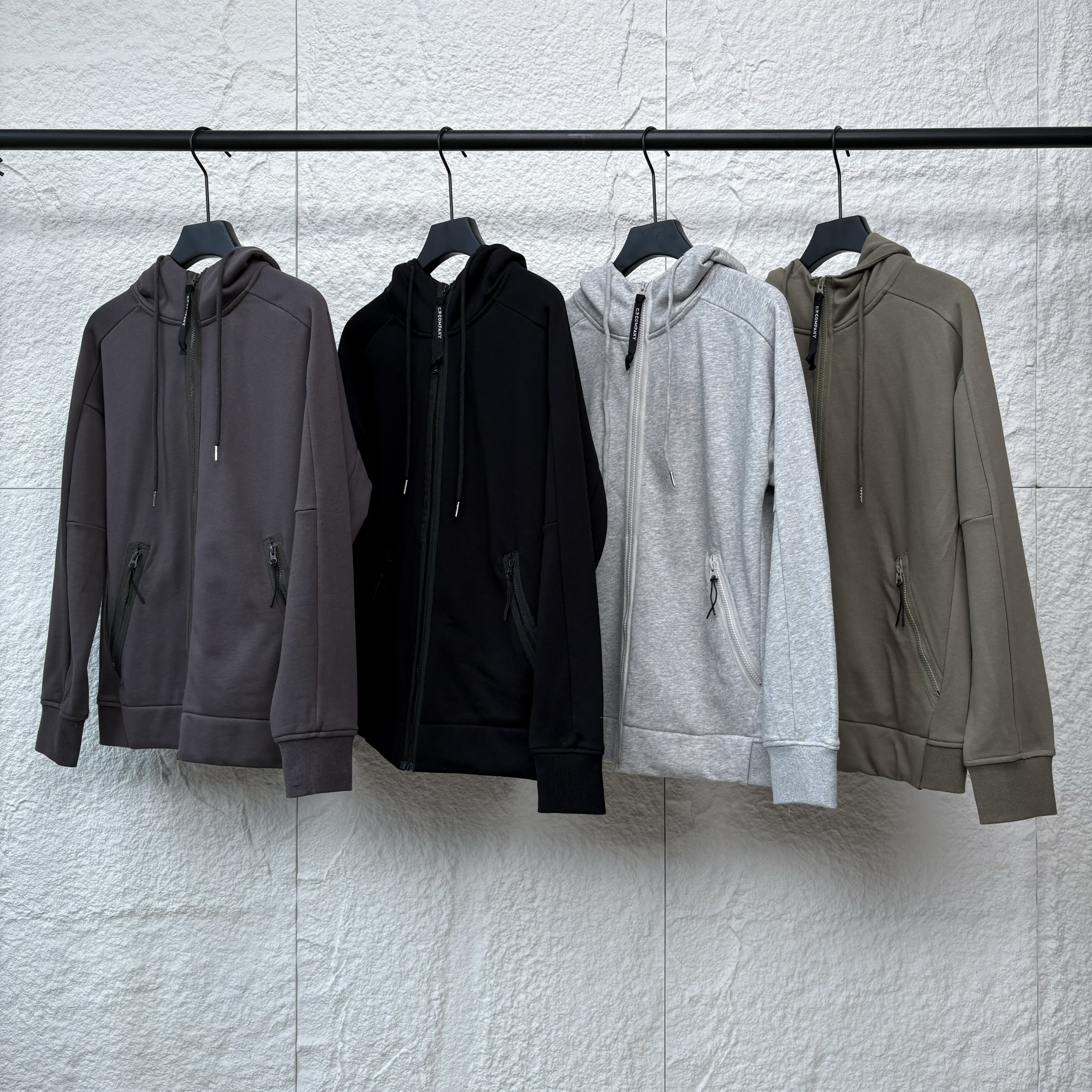 CP COMPANY HOODIE