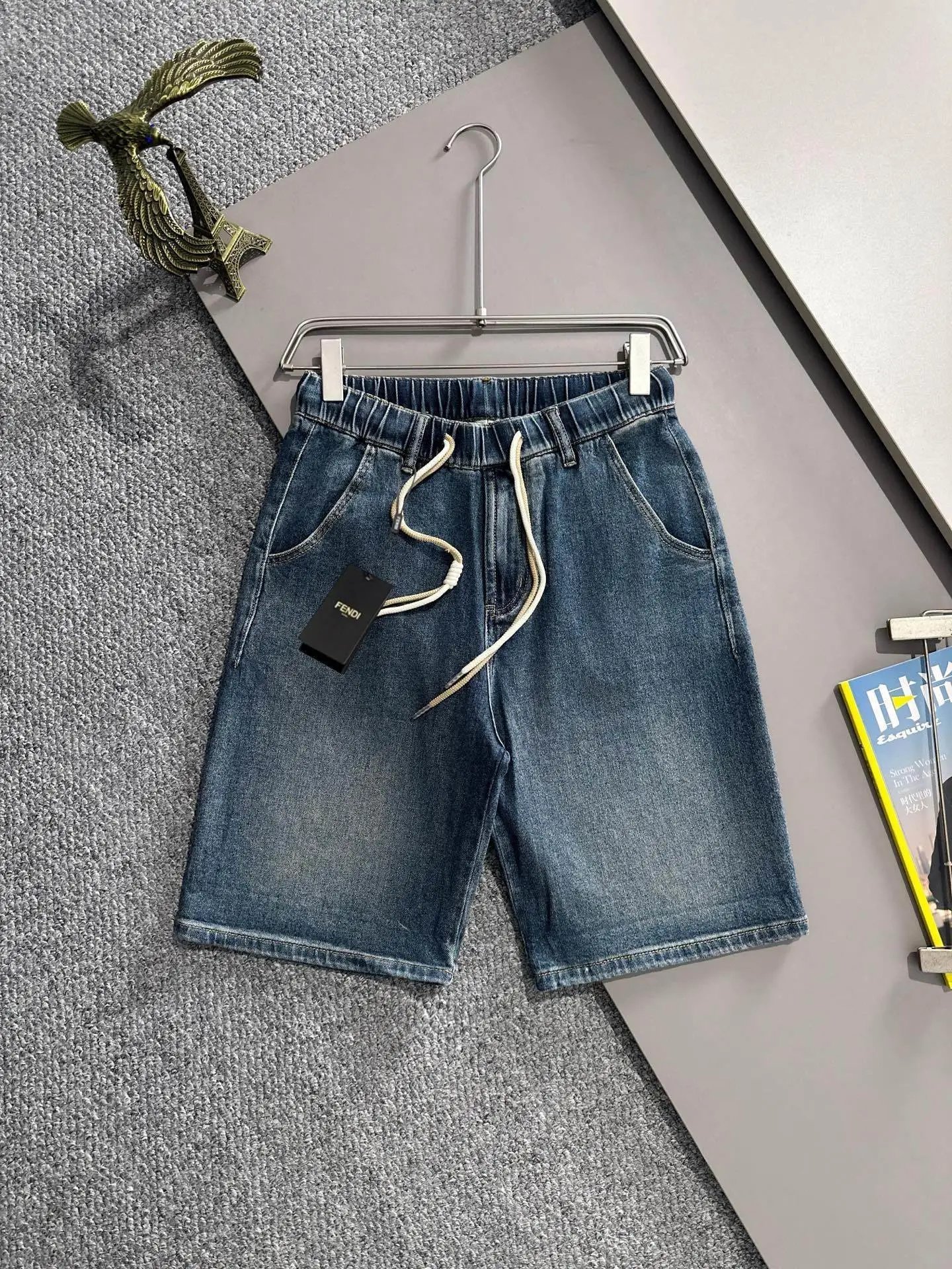Louis Vuitton Shorts Denim — 02