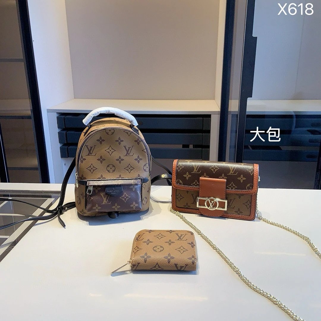 Prada Re-Nylon Camera Bag Set Black Crossbody Bag - 17
