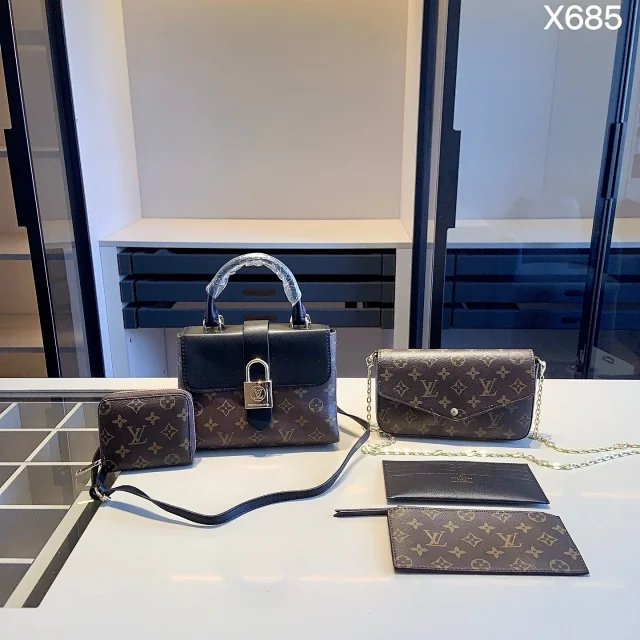 Louis Vuitton Assorted monogram bags product detail image 9
