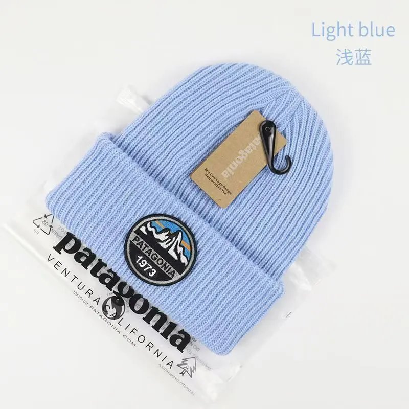 Patagonia M's Line Logo Badge Beanie Gray - 12