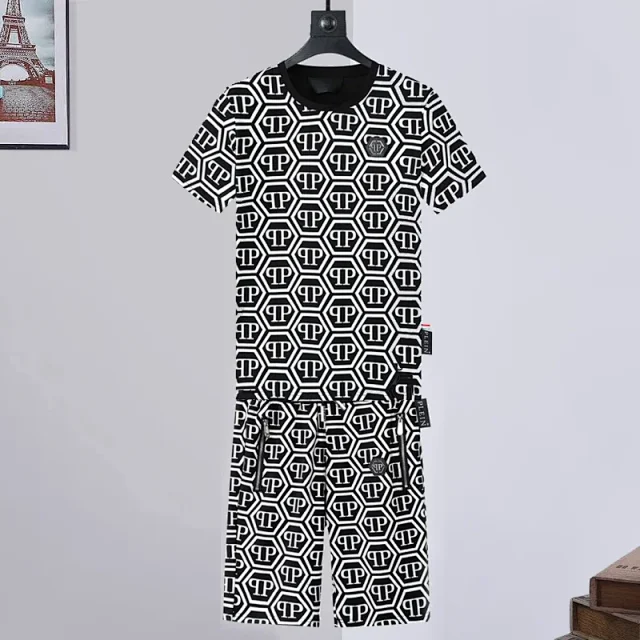 Philipp Plein Matching Sets Short-Sleeve T-Shirt and Shorts Set product detail image 10