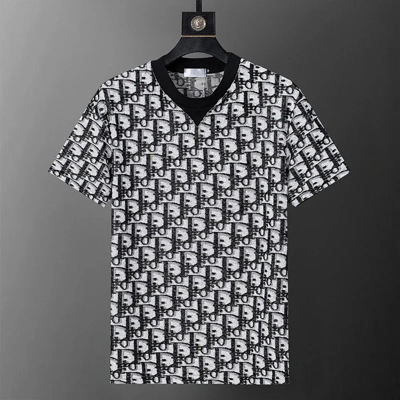 Givenchy 4G Print White T-Shirt - 17