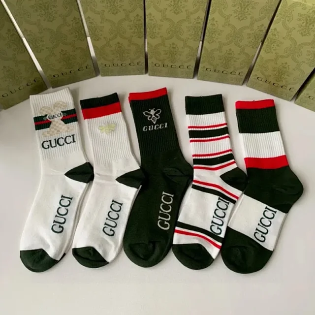 Louis Vuitton Socks Logo Knit Crew product detail image 3