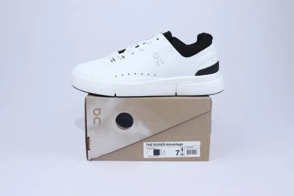 On The Roger Advantage White / Black Sneakers - 1