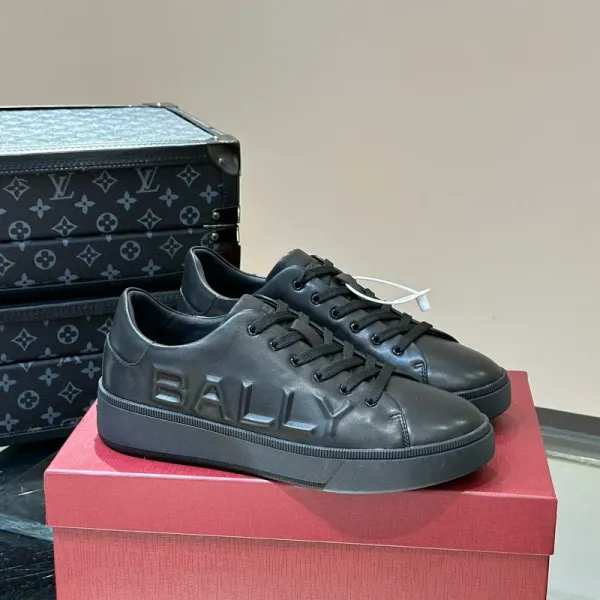 Design Bally Embossed Logo Low-Top Black Sneakers - 1