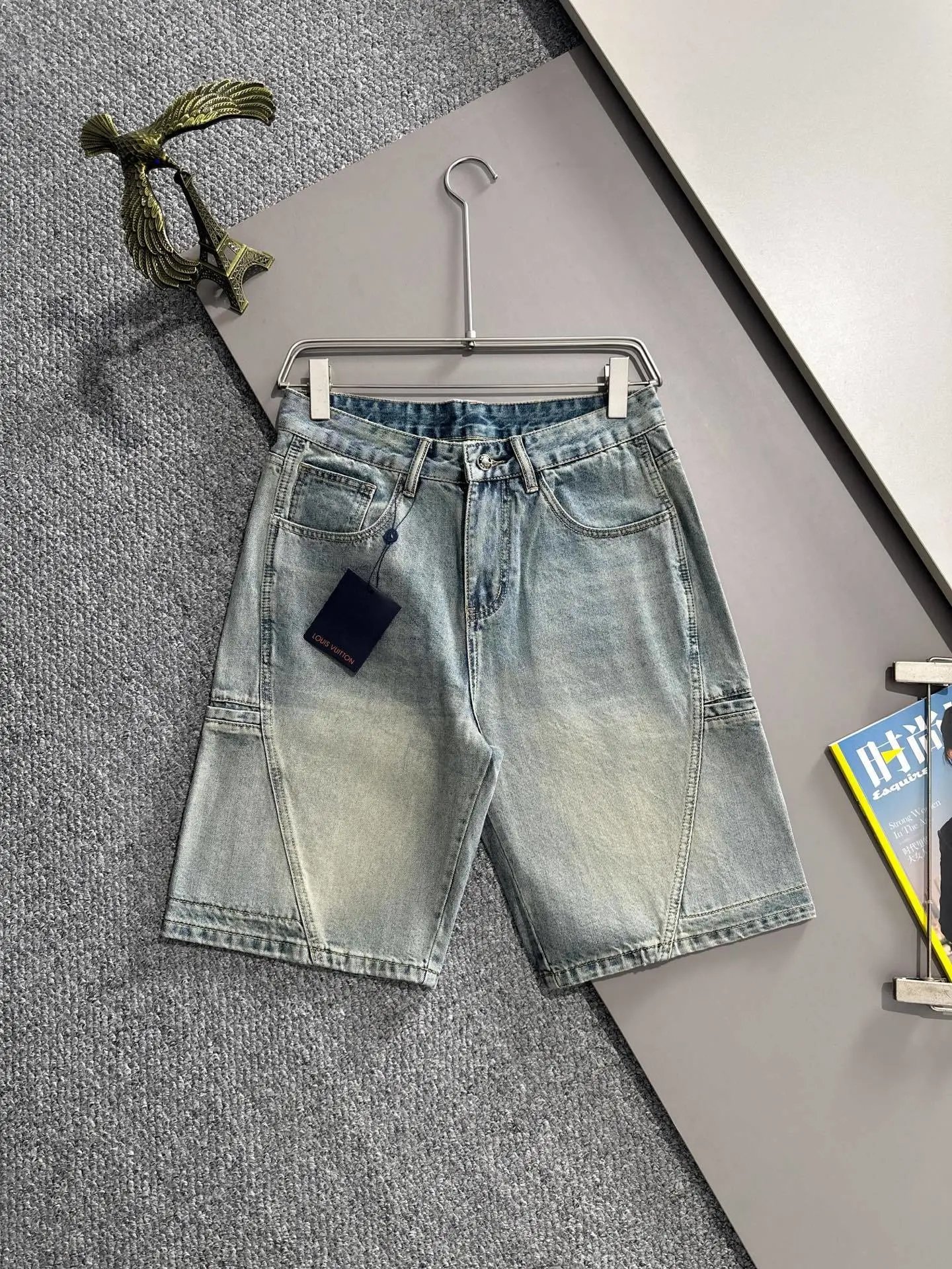 Louis Vuitton Shorts Denim — 17