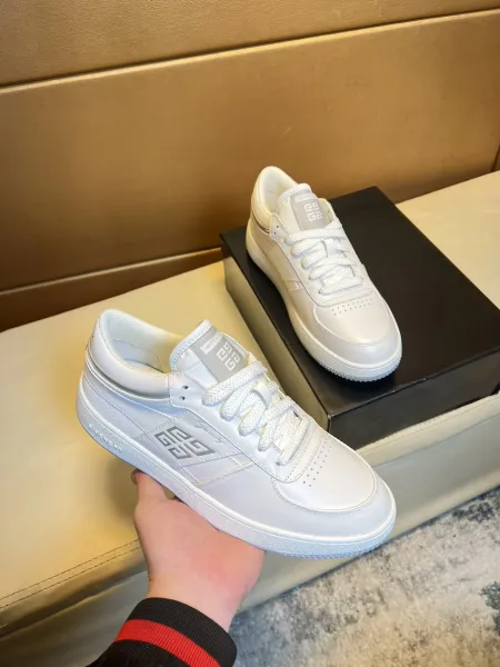 Givenchy Racer 4G White Leather Sneakers - 1