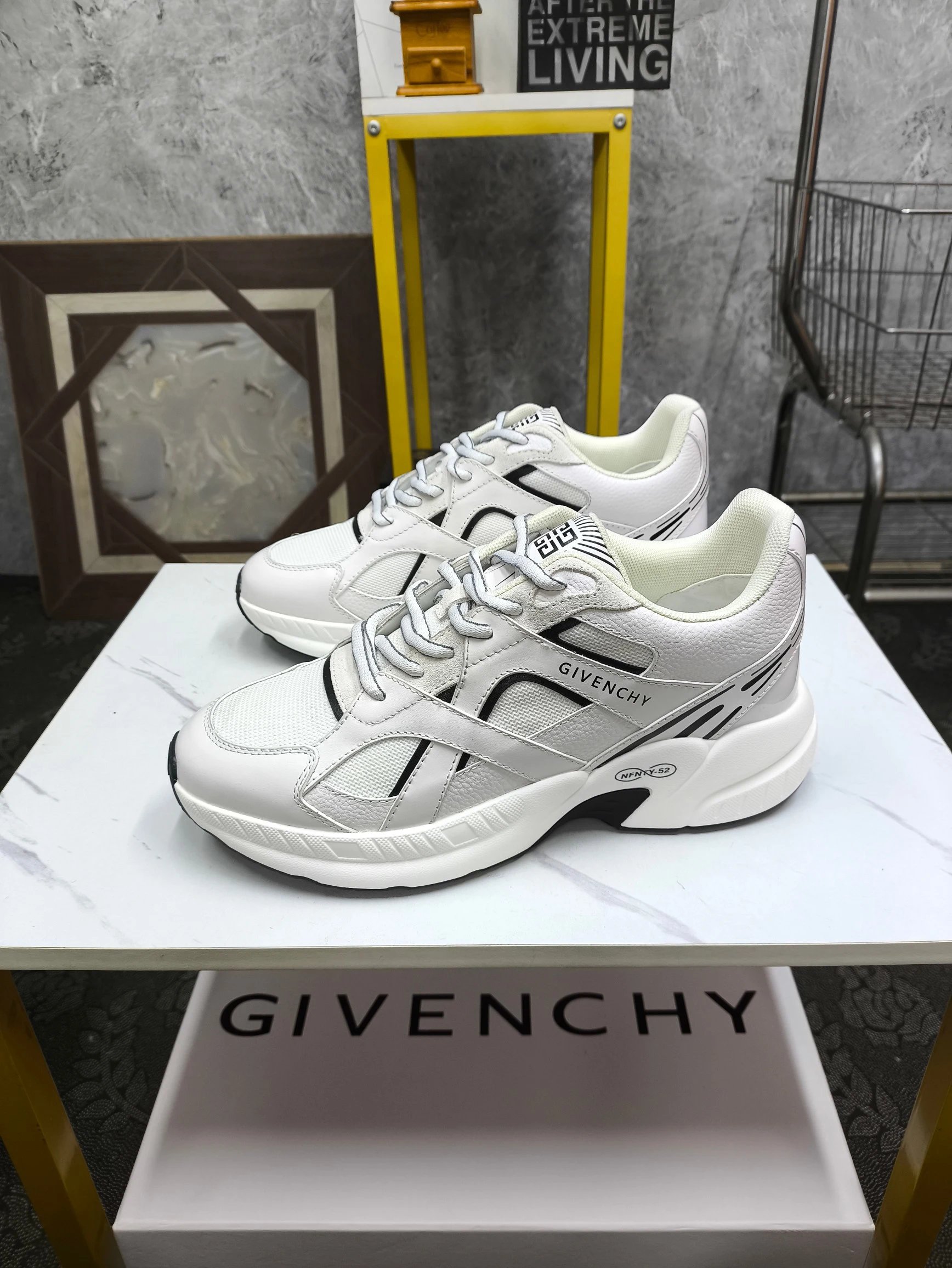 Givenchy Urban Street Sneakers Black White Grid Logo Sneakers Chunky Sneakers - 14