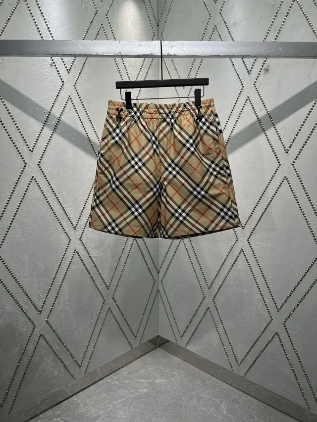 Burberry Shorts Elastic-Waist Check product detail image 4
