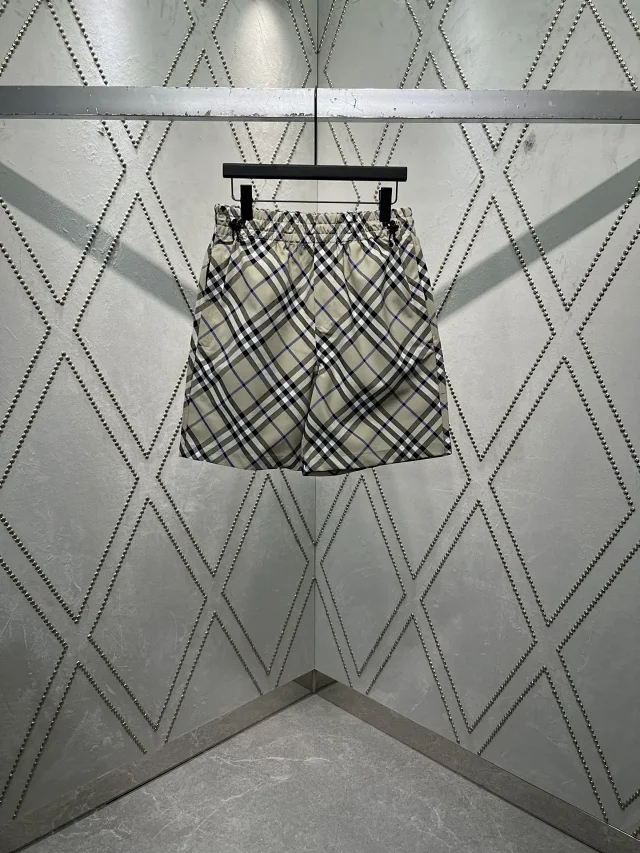 Burberry Shorts Elastic-Waist Check product detail image 5
