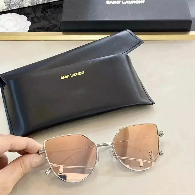 Prada Aviator Sunglasses Black Gradient Lens - 14