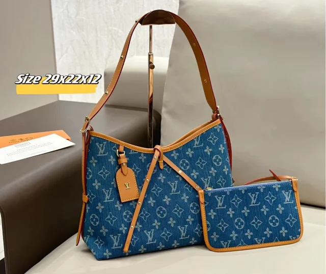 Louis Vuitton Shoulder Bags Monogram bag with matching pouch product detail image 6