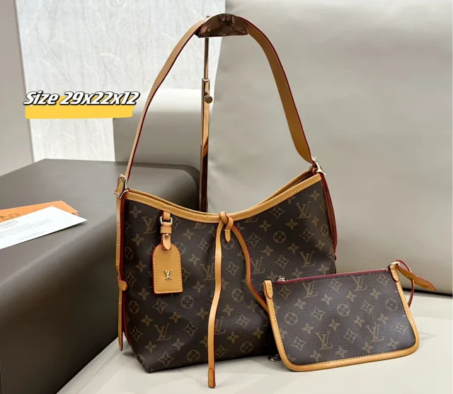 Louis Vuitton Shoulder Bags Monogram bag with matching pouch product detail image 3