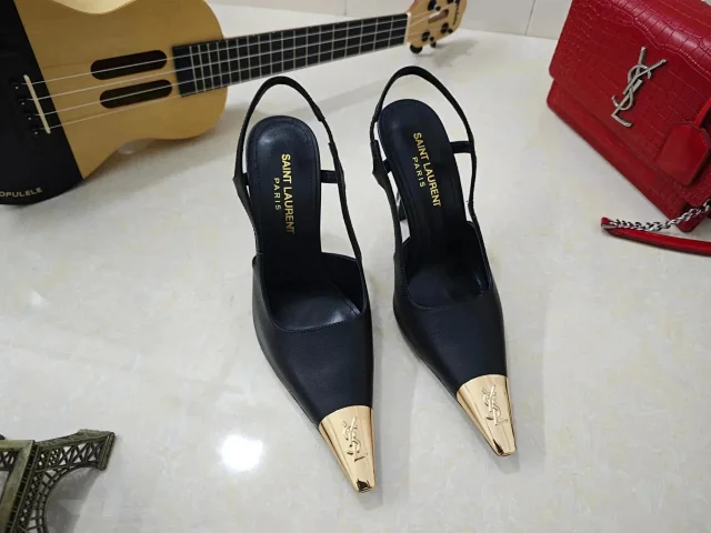 Saint Laurent Boots Pointed-toe with YSL logo heels product detail image 8