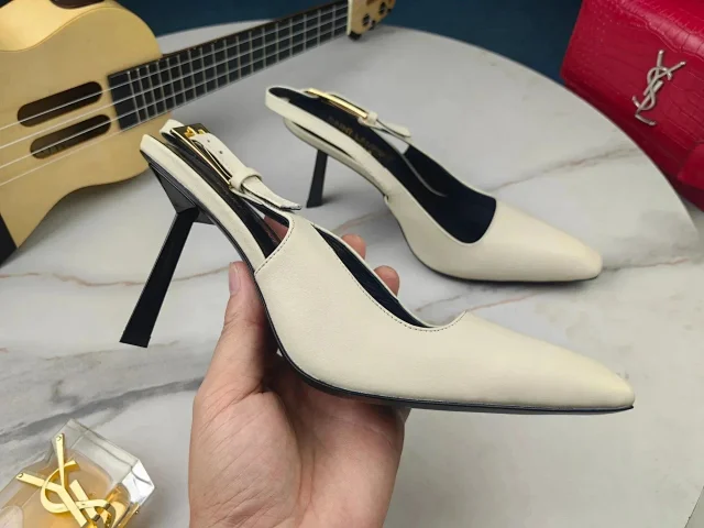 Saint Laurent Boots Pointed-toe with YSL logo heels product detail image 15