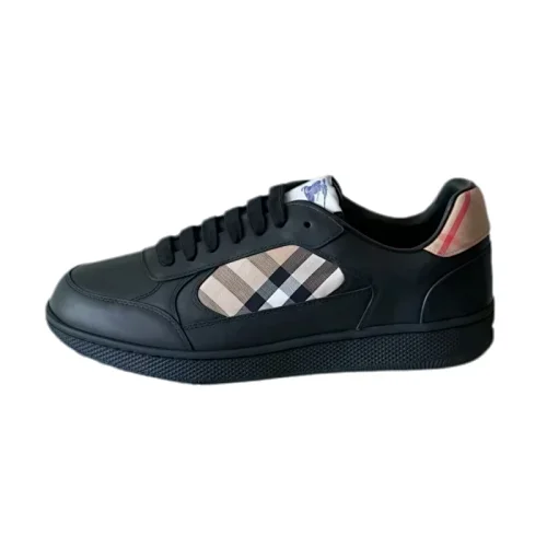 Burberry Sneakers Plaid Embossed