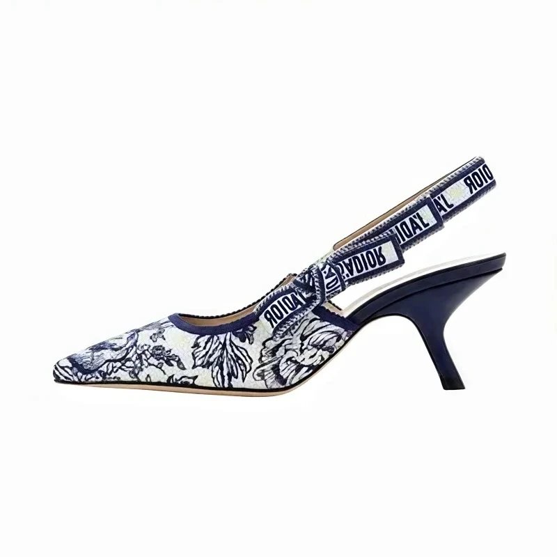 Dior
High Heels