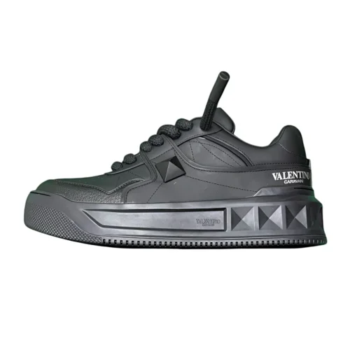Valentino Garavani One Stud XL