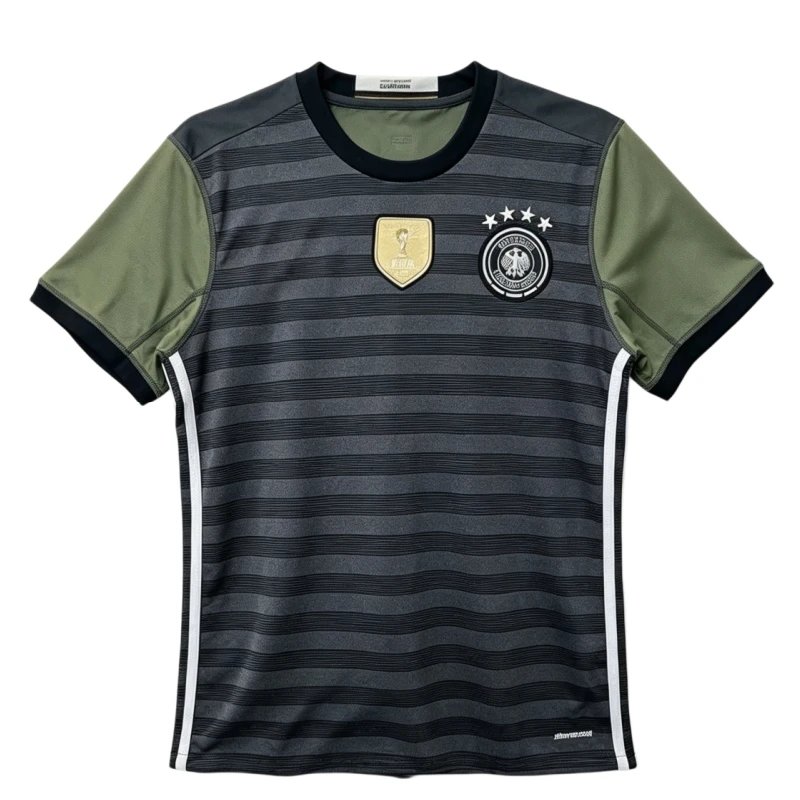 2016 season Germany away retro Fan version