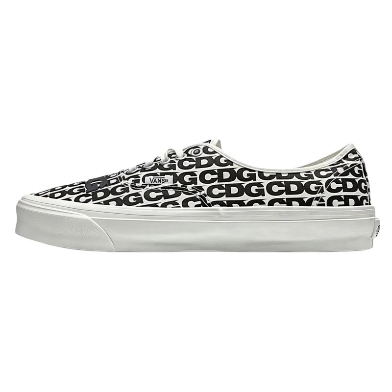 Vans
Comme des
Garçons