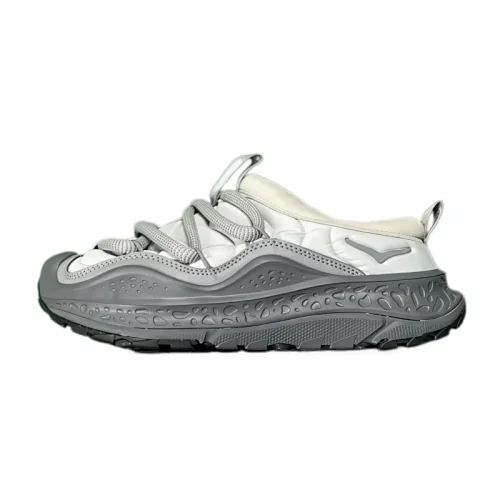Hoka One One Ora Primo