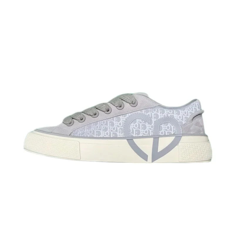 Dior B33