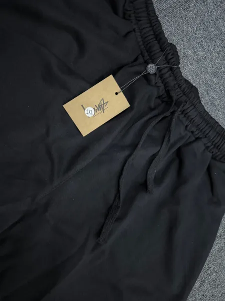 Off-White Spiral Logo Black Shorts - 3