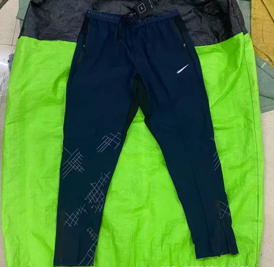 Design Grid-Printed Technical Joggers Black Pants - 8