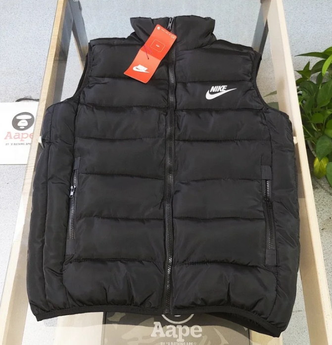CAZADORA NIKE (coged una talla más)