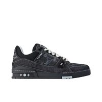 Louis Vuitton Trainers — seller photo 3