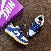 Dunk SB Born Raised — seller photo 2
