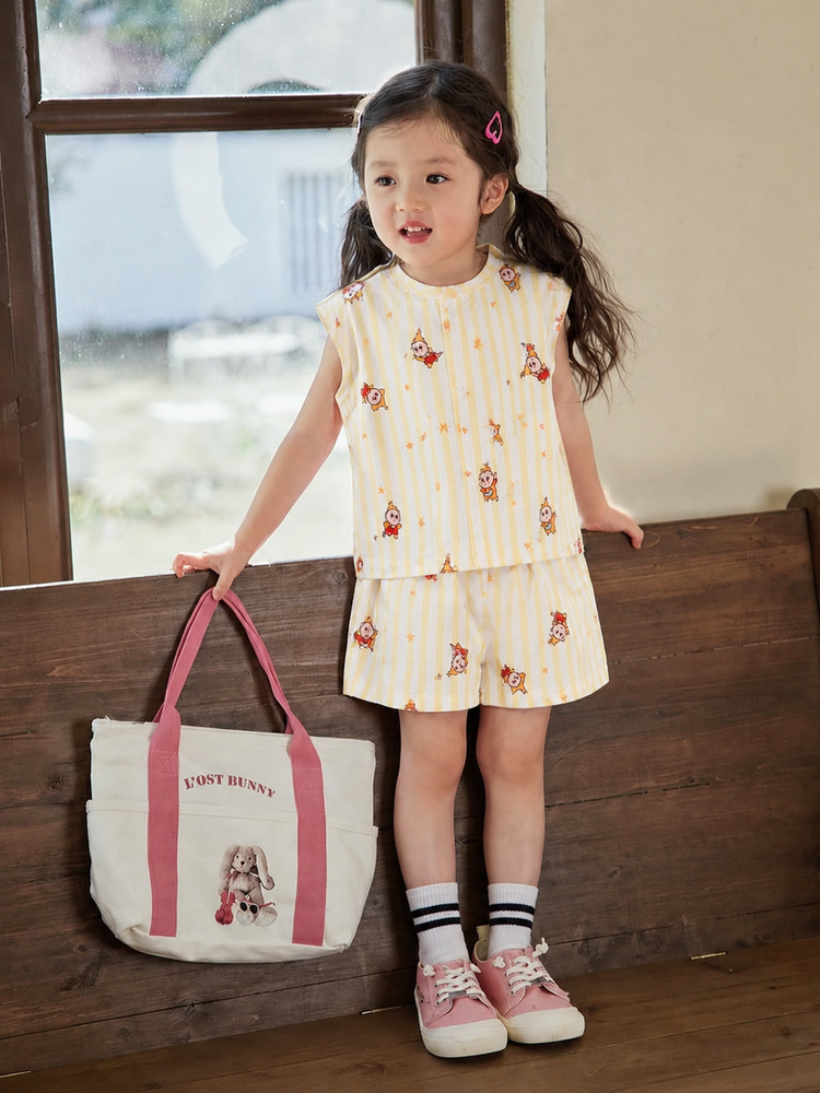 Get a vest + shorts ~ [Children's Cotton Silk Cooling Vest Set] The lyocell fabric with its own cool feeling is moisture-absorbent, breathable, light and silky ~ the loose A-line version is not tight or restrictive, and is super friendly to fat babies!