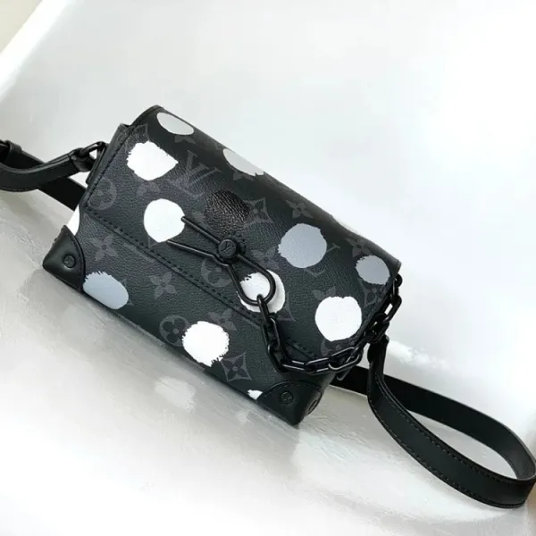 Louis Vuitton x Takashi Murakami Monogram Polka Dot Pochette Métis Crossbody Bag - 1