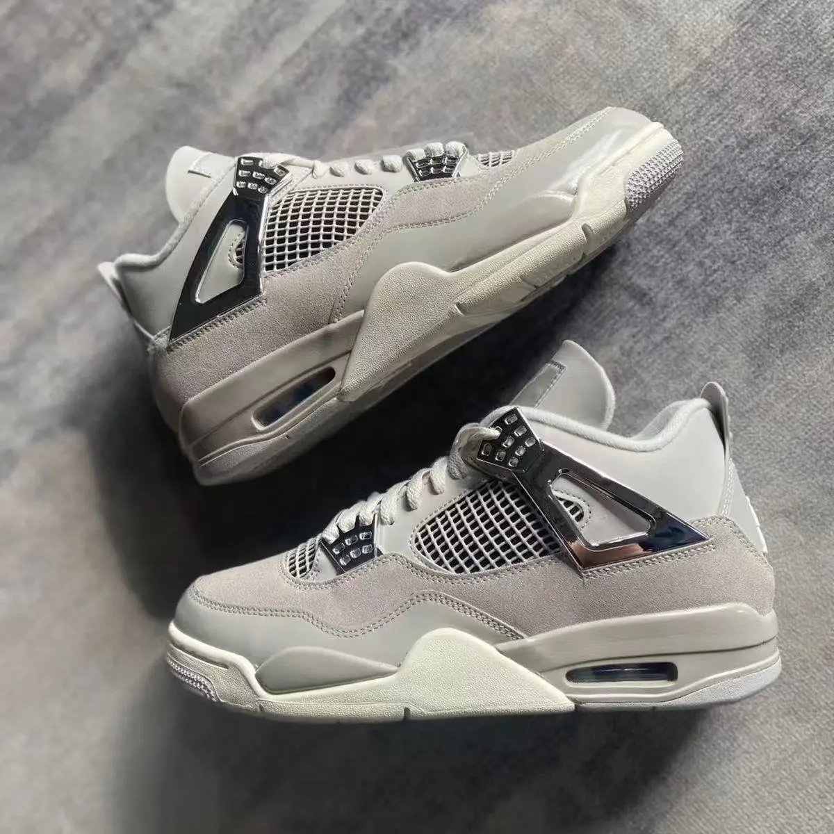 AJ4-4