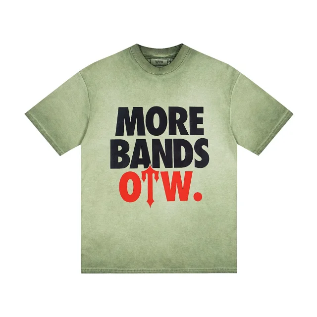 Trapstar T-Shirts More Bands OTW Graphic product detail image 3