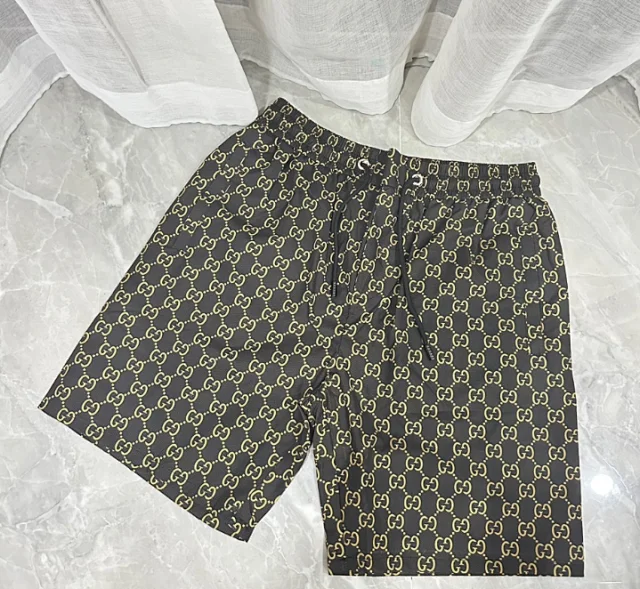 Gucci Shorts GG Monogram and Logo Print product detail image 2