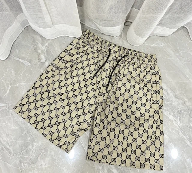 Gucci Shorts GG Monogram and Logo Print product detail image 3