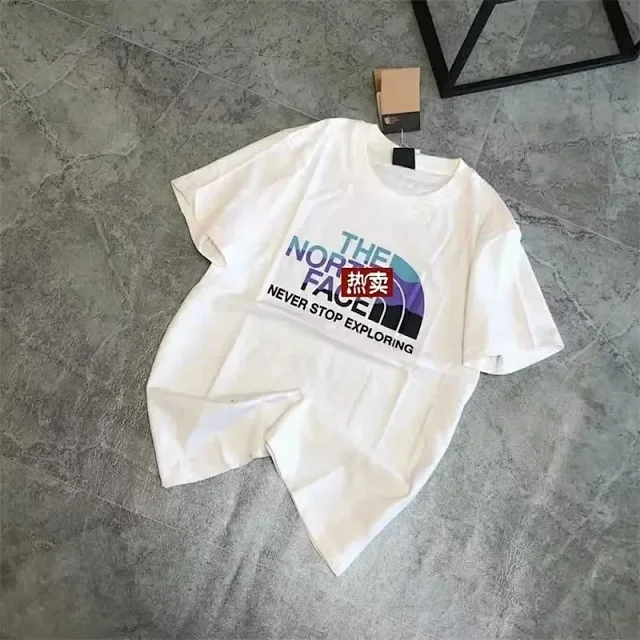 The North Face T-Shirts Short-Sleeve Logo Graphic T-Shirt product detail image 14