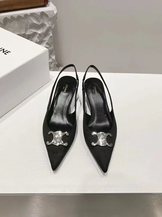 Celine High Heels Pointed-Toe Pumps with Metal Triomphe Logo product detail image 9