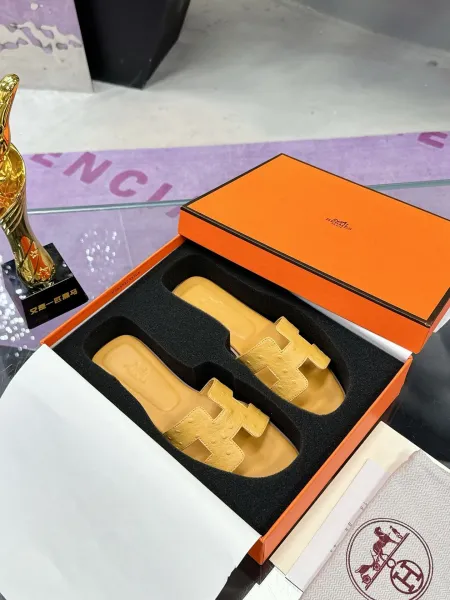 Hermès Oran Sandals Ostrich Leather Amber Yellow Slippers - 1